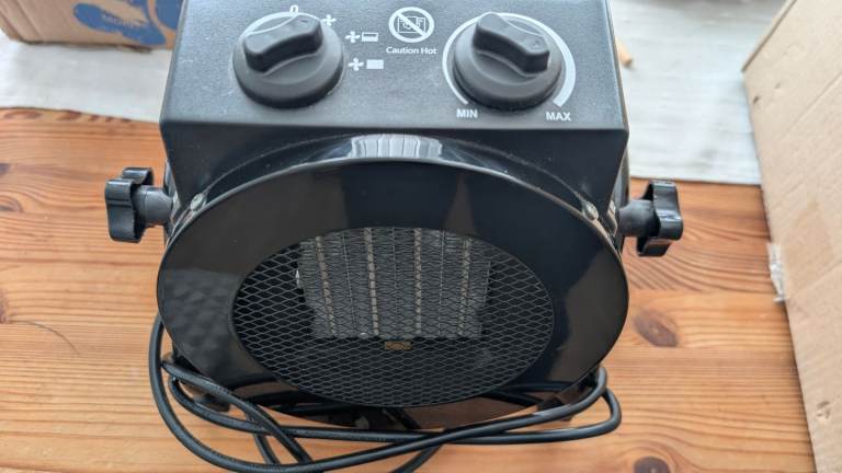 Portable Space Heater from Toolstation 2000w