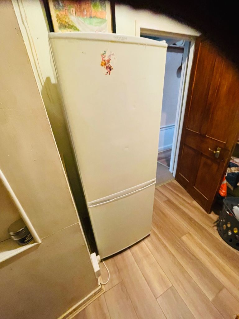 Fridge with freezer works great . Pick up only 