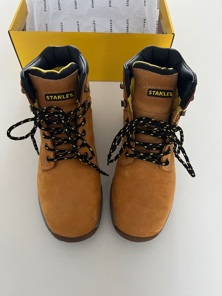 New Stanley Impact Safety Footwear Boots – UK Size 7