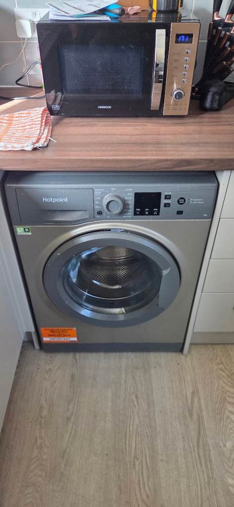 Hotpoint Anti-Stain NSWM846GGUK 8kg Load, 1400 Spin Washing Machine - Graphite - A Rated