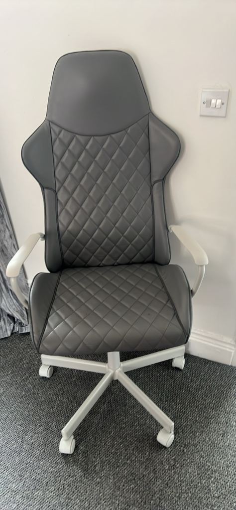 Grey Office / Gaming Chair - Good Condition