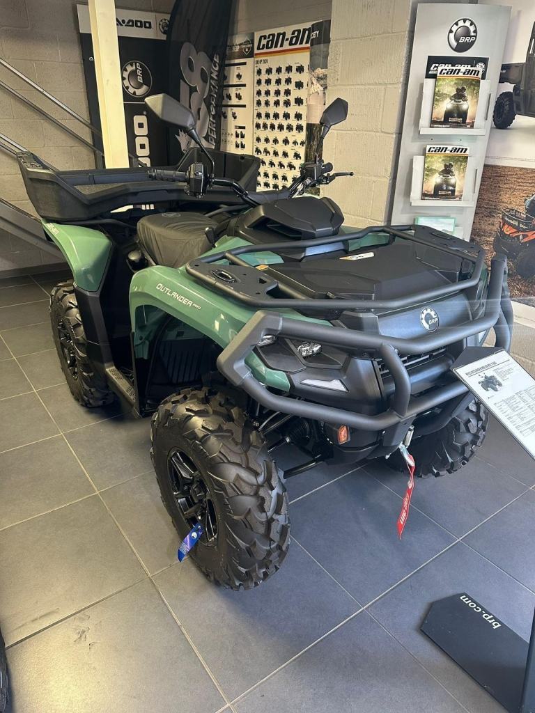 2025 Can-Am Outlander PRO XU T HD7 ABS TR Compass Green –WAS £12,199 NOW £11599