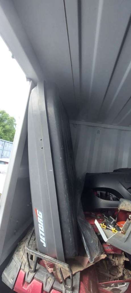 Jetbag roof box