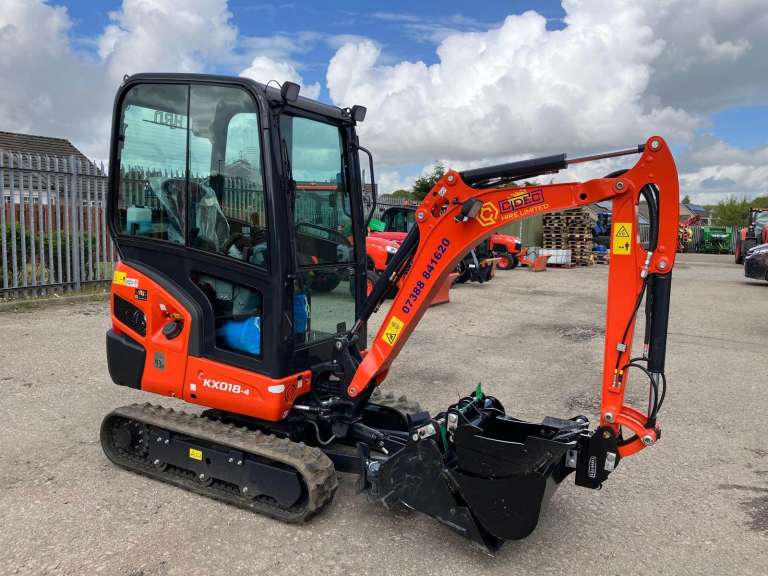 Mini Excavator & Dumper Hire Aberdeen/Aberdeenshire – Kubota & Mecalac Plant Available