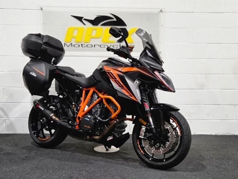 KTM 1290 Superduke GT! FULL LUGGAGE! MY RIDE! QUICK SHIFT +! HEATED GRIPS! 