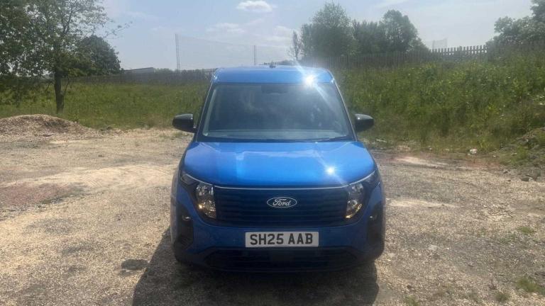  Ford Transit Courier 1.0 EcoBoost 125ps Limited Van Van Petrol Manual