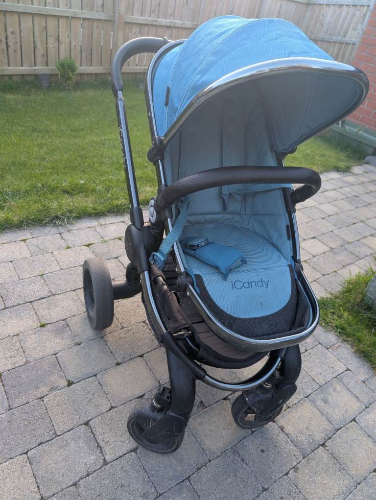 ICandy Peach 4 blue pram