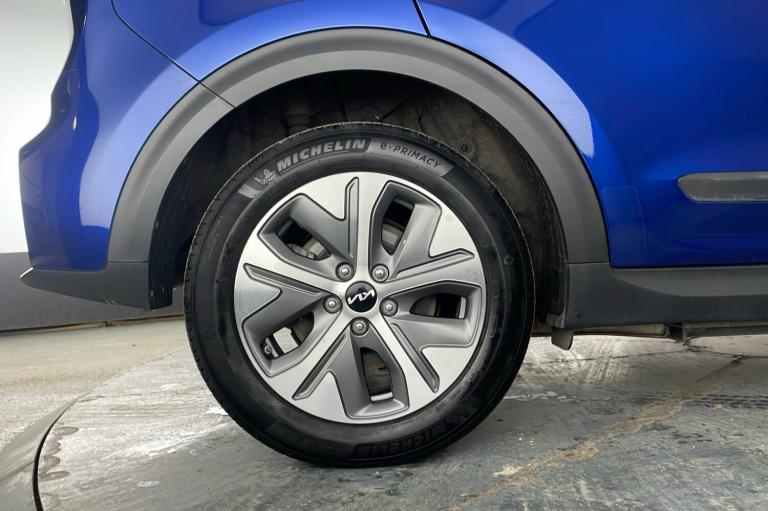  Kia Niro Electric 64kwh 2 Suv 5dr Electric Auto 201 Bhp Electric