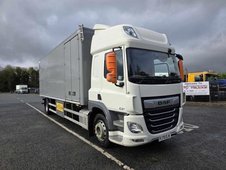 2020 Daf CF370 high sleepercab 4x2 with 25.5ft grp box