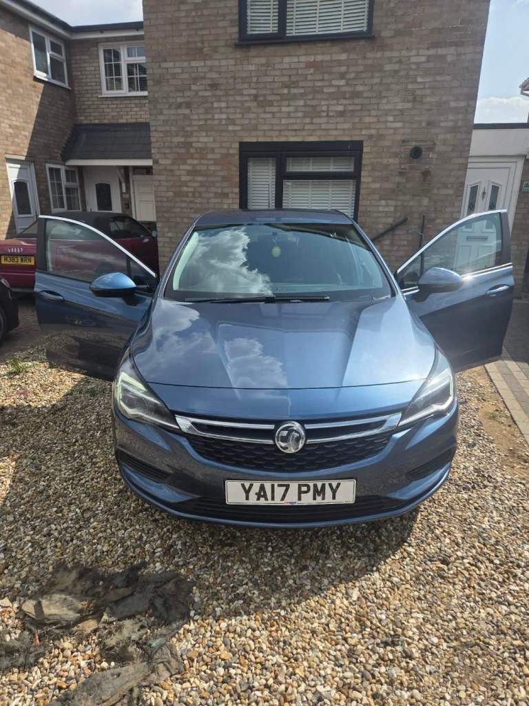 Vauxhall, ASTRA, Hatchback, 2017, Manual, 1598 (cc), 5 doors