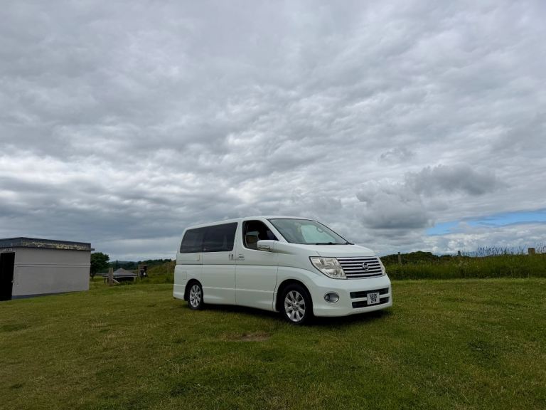 Nissan, 2005, 3500 (cc)