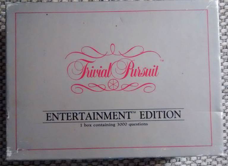 Vintage 80s Trivial Pursuit Entertainment Edition