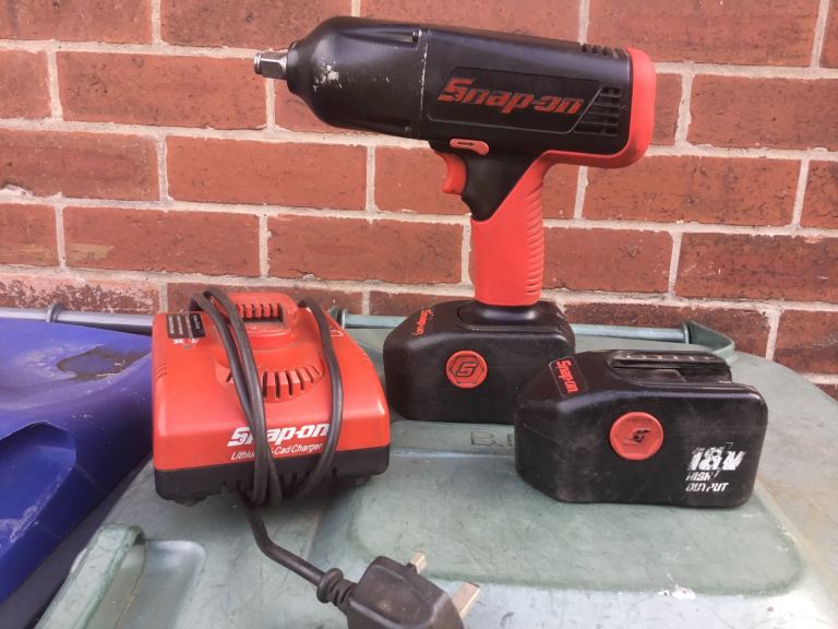 Snap on 18v 1/2 inch impact wrench / gun
