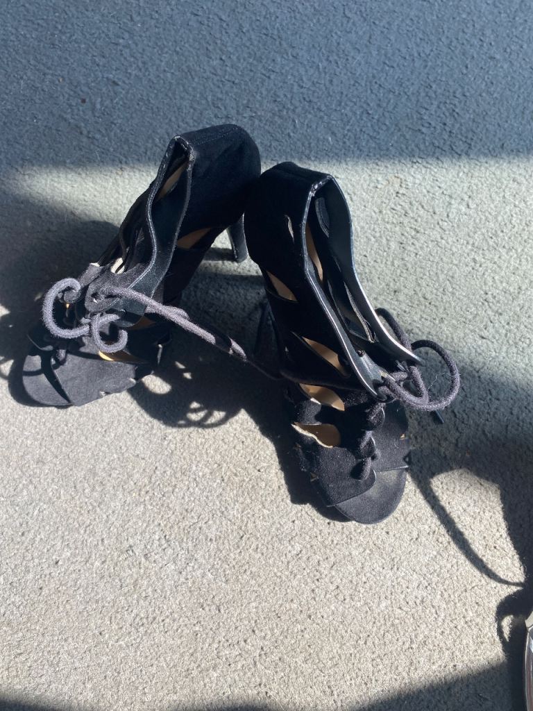 Black Strappy Heels – Good Condition, Lace-up Style