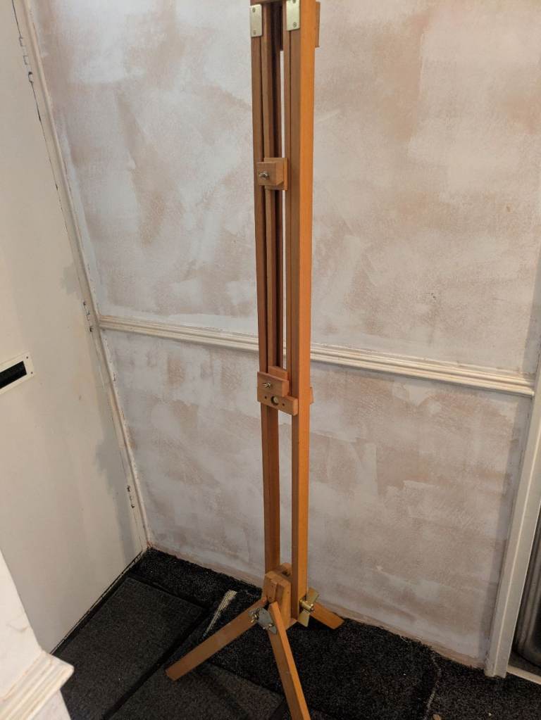 Winsor & Newton easel - excellent condition