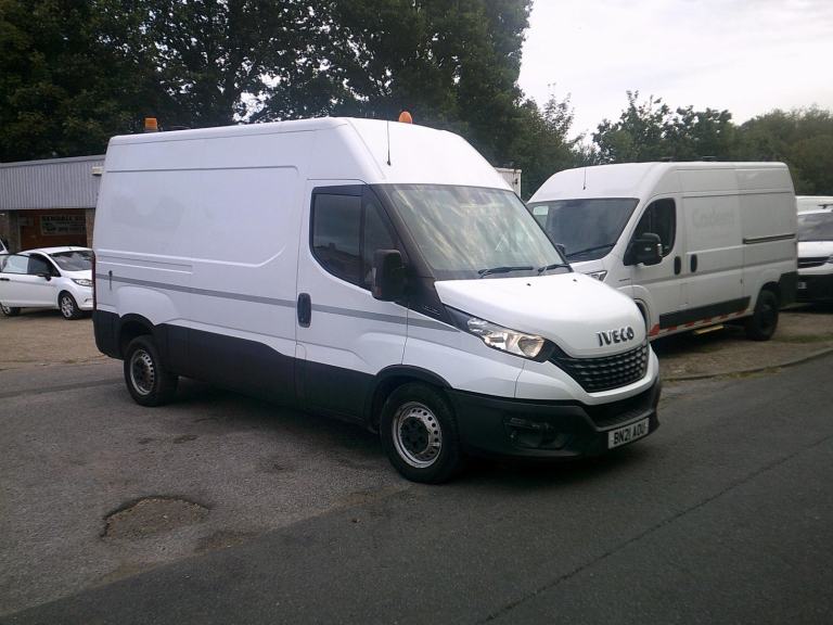 Iveco Daily MWB,2021,21 REG,WHITE,ONLY 79,000 MILES,AIRCON,CLEAN VAN 1 OWNER VAN
