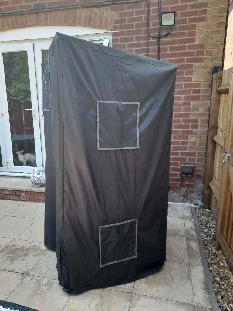 Freestanding catio pen outdoor/ indoor