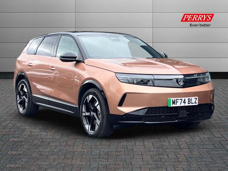 2024 Vauxhall Grandland 157kW Ultimate 73kWh 5dr Auto [Panoramic Roof] Hatchback ELECTRIC Automatic