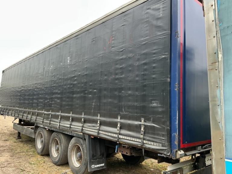 KRONE TRI AXLE 3 AXLE
