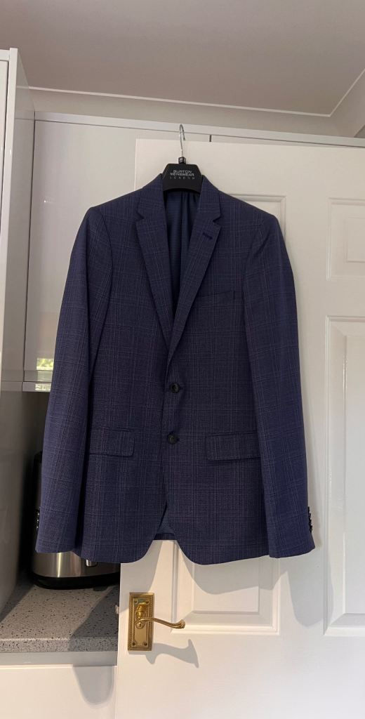 Stylish Blue Checked Men's Suit Jacket - Excellent Condition