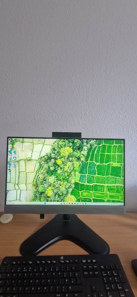 HP EliteOne 800 G3 All-in-One PC - 24