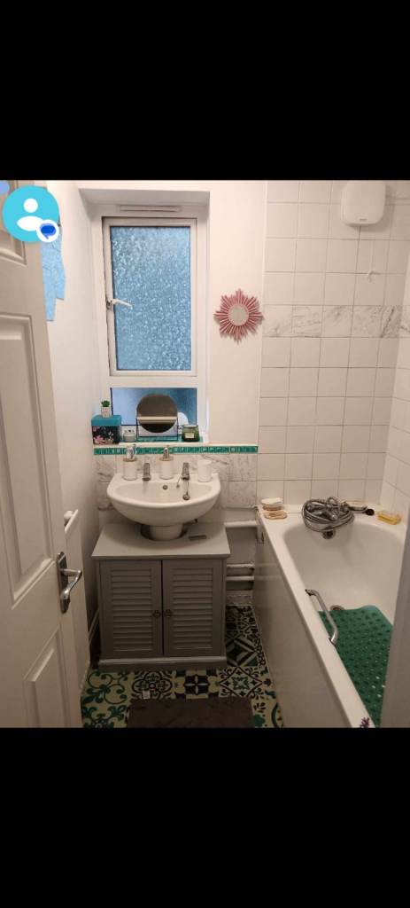 3 bed house in Cardiff on offer - Part of a 3 way swap.. 