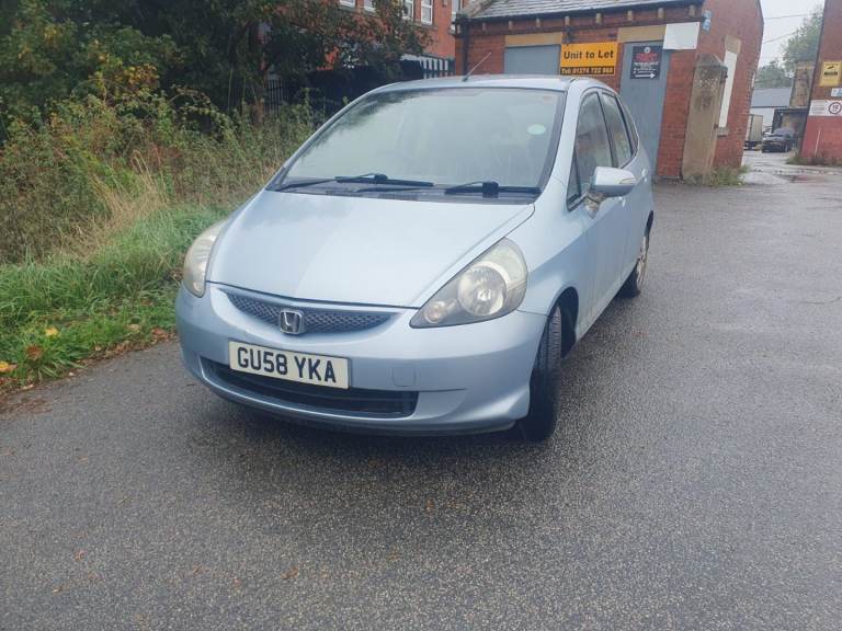 Honda JAZZ Automatic 