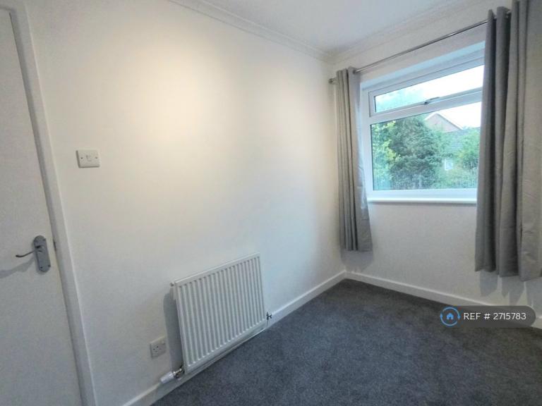 2 bedroom flat in Fulwood, Preston, PR2 (2 bed) (#2715783)