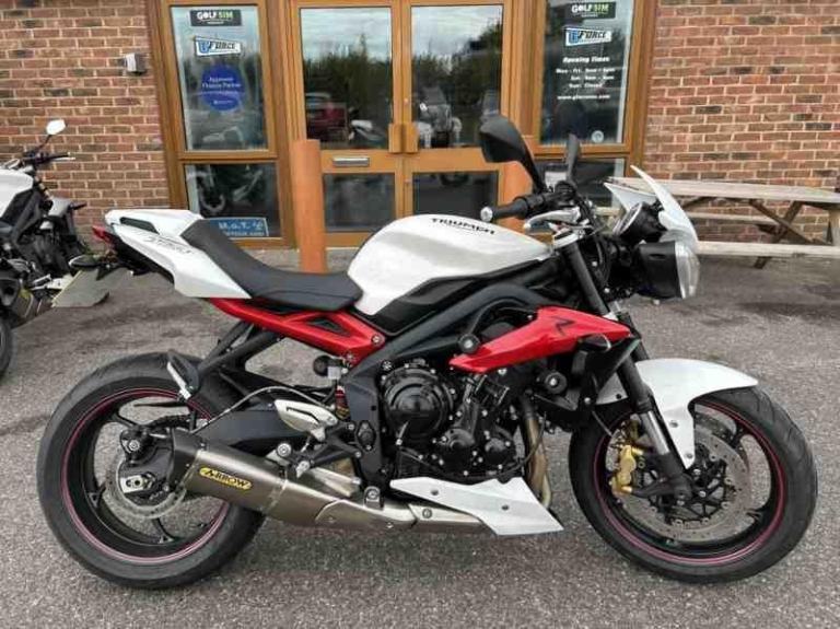 Triumph Street Triple R