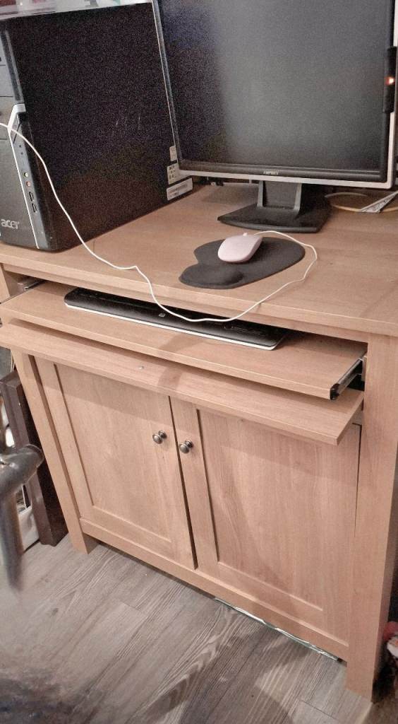 Light Oak computer /pc desk unit v.g.c 