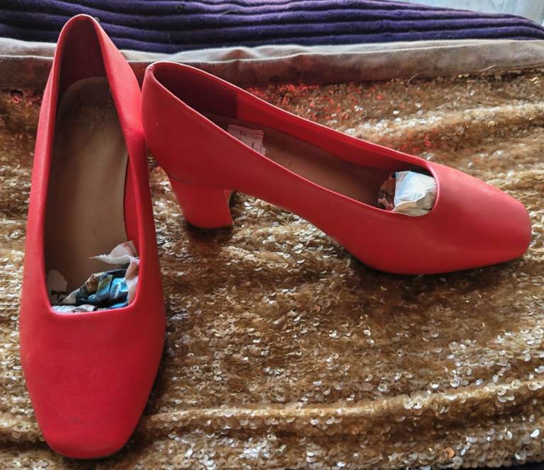 Women M&S Red Block Heel Shoes – Brand New with Tags Size 4.5