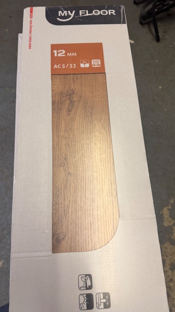 12mm Laminate Flooring - 10 boxes