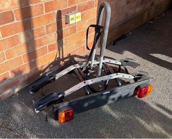 Thule 9502 ride on 2 bike cycle carrier towbar