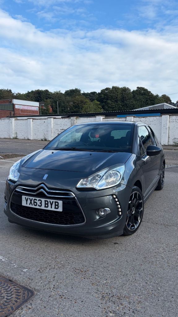 Citroen, DS3, Hatchback, 2013, Manual, 1598 (cc), 3 doors