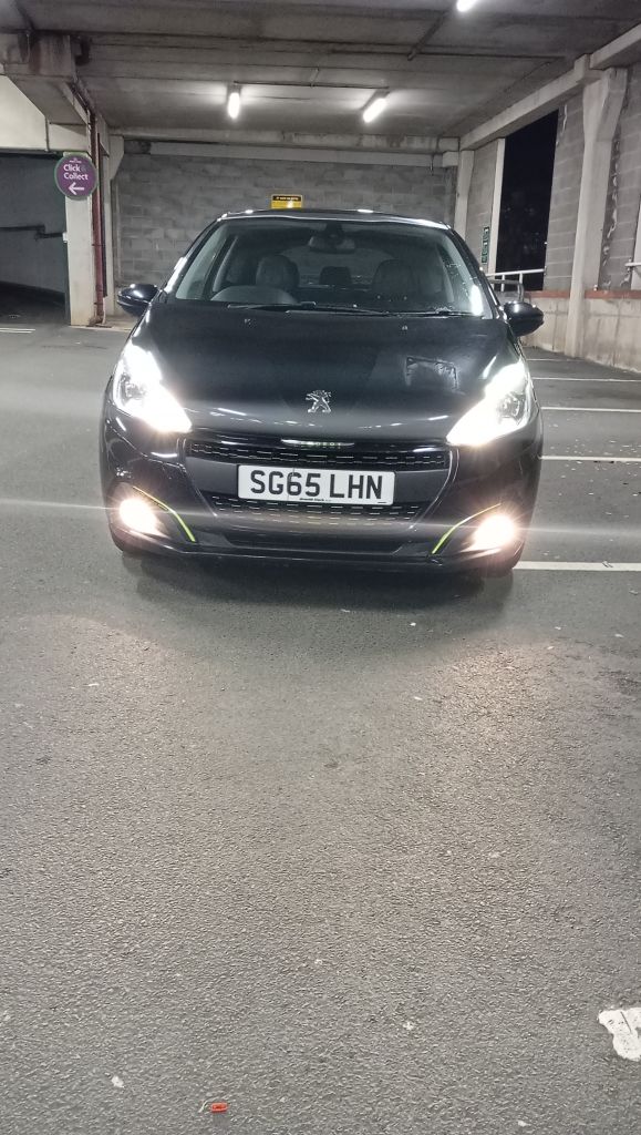 Peugeot, 208, Hatchback, 2015, Manual, 1199 (cc), 3 doors