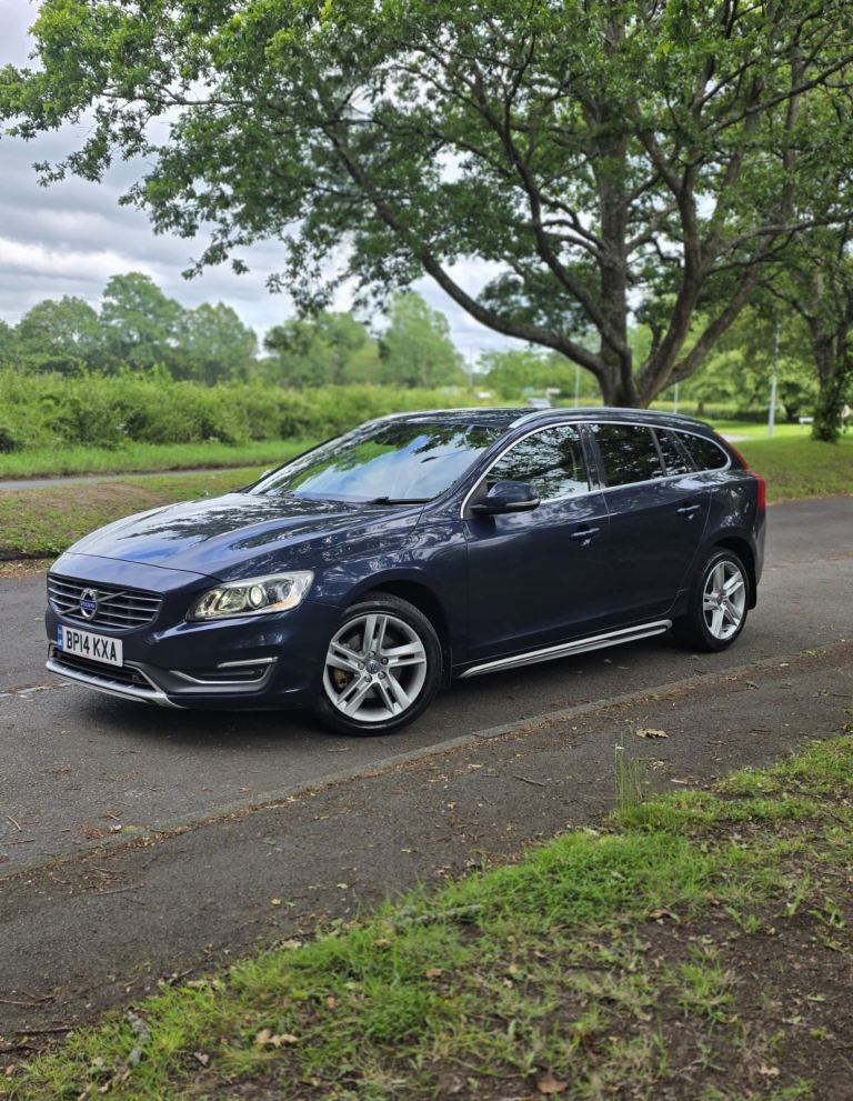 Volvo, V60, Estate, 2014, Manual, 1984 (cc), 5 doors