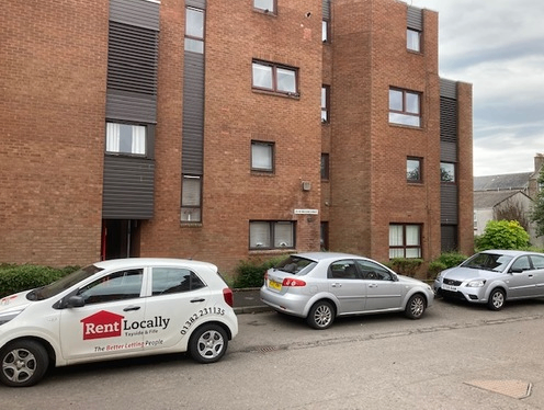 Two Bed Flat To Rent-William Street, Dundee