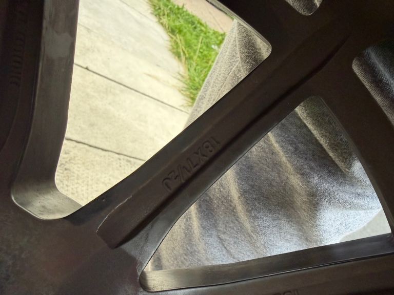 Fox VR4’s 18inch Multi Fit