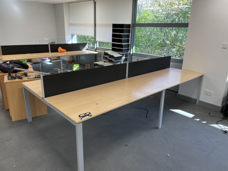 Four person desk 3.2m x1.6m 