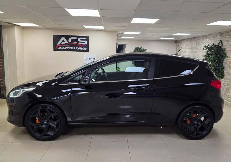 FORD FIESTA 1.1 Ti-VCT Zetec Black Manual Petrol WARRANTY 12 MONTHS MOT