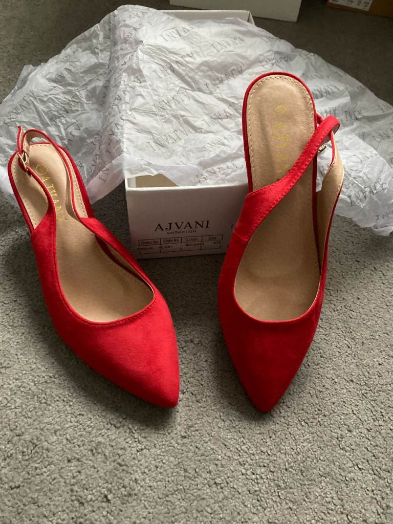 red suede sling back shoe (Ajvani)