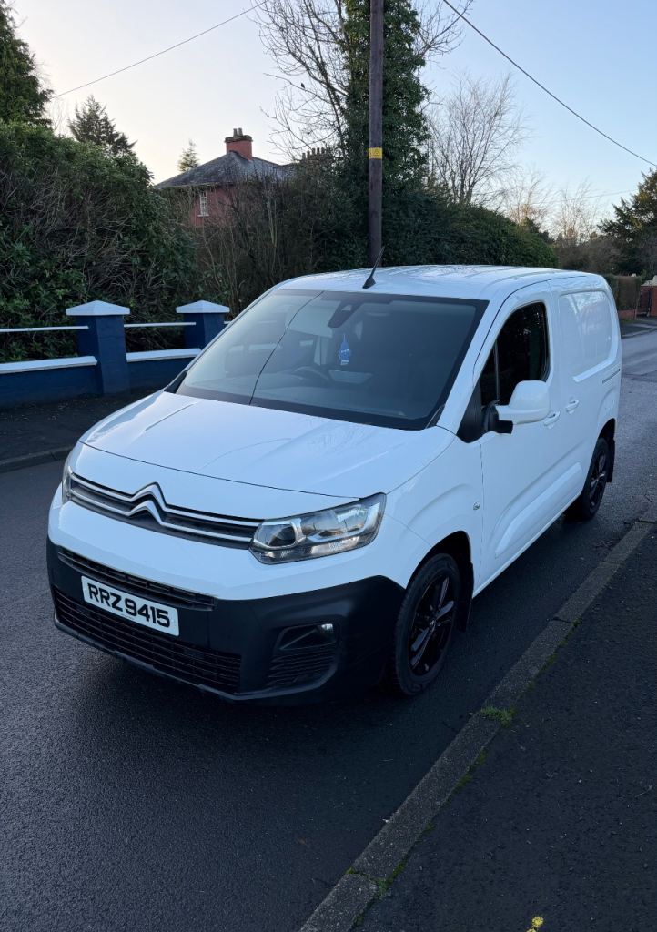 Citroen BERLINGO Panel Van 2020 Manual, TOP SPEC CAMERAS APPLE CAR PLAY