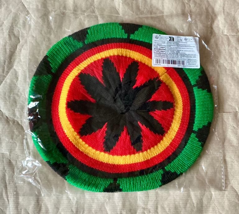 Adult Unisex Jamaican Black Leaves on Red Background Rainbow Rastacap Reggae Hat