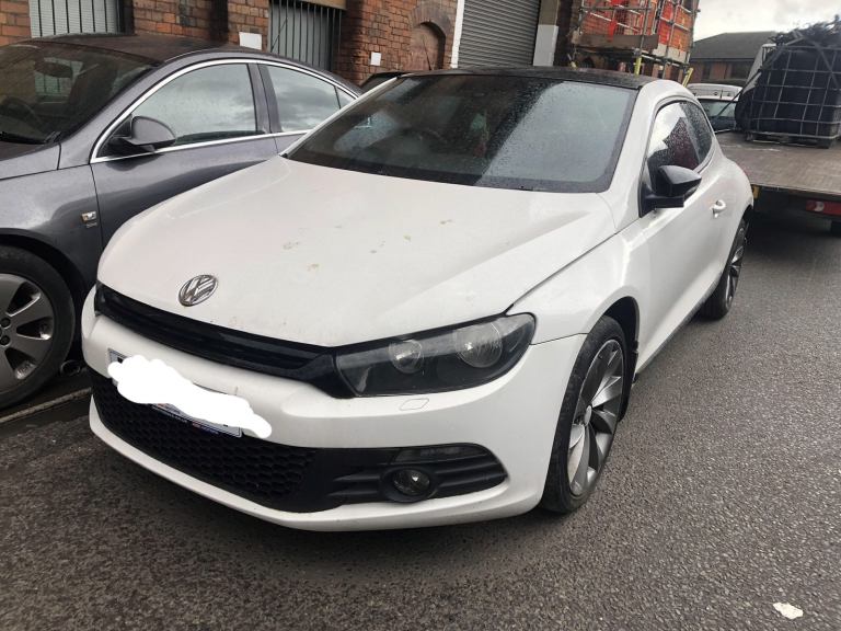 Volkswagen Scirocco 2010 2.0L PETROL BREAKING ALL PARTS AVAILABLE DSG