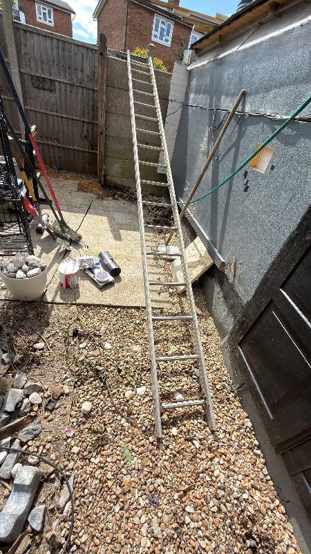 Aluminium Extension Ladder - 4.5 Metre Tall