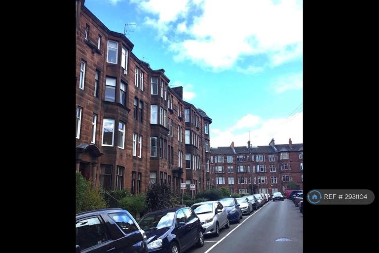 2 bedroom flat in Airlie St, Glasgow, G12 (2 bed) (#2931104)