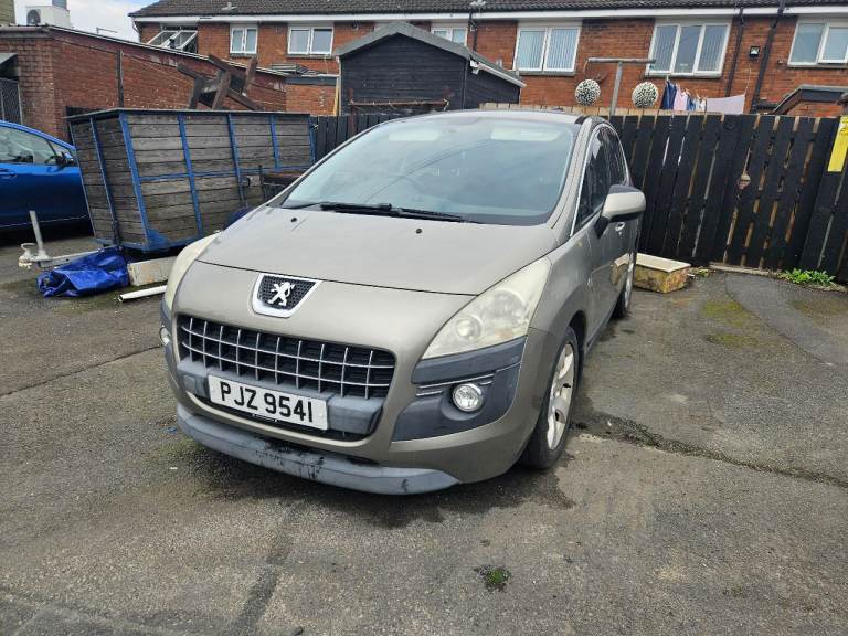 Peugeot, 3008, Hatchback, 2010, Manual, 1560 (cc), 5 doors