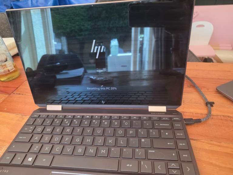 HP Spectre, Intel Core i7, 16GB RAM, 512GB SSD, 13.3 Inch Convertible Laptop, 13-aw2024na