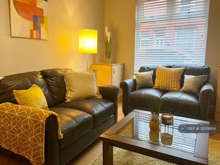 3 bedroom house in Foxbank St, Manchester, M13 (3 bed) (#3009954)