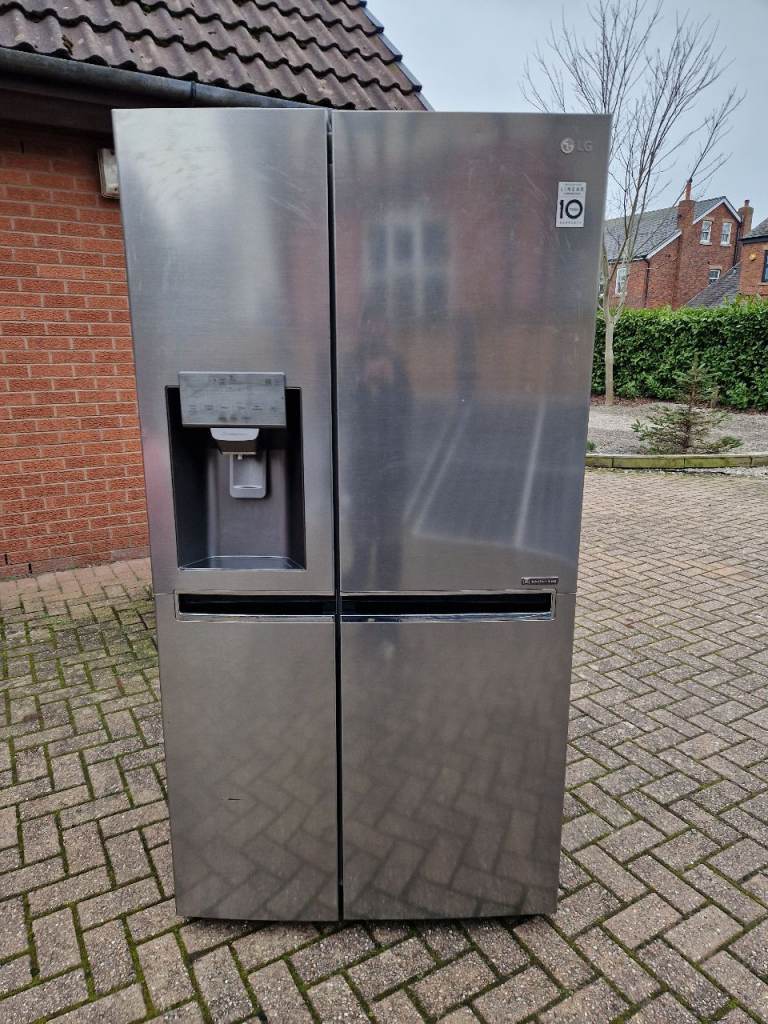 AMERICAN STYLE FRIDGE FREEZER 